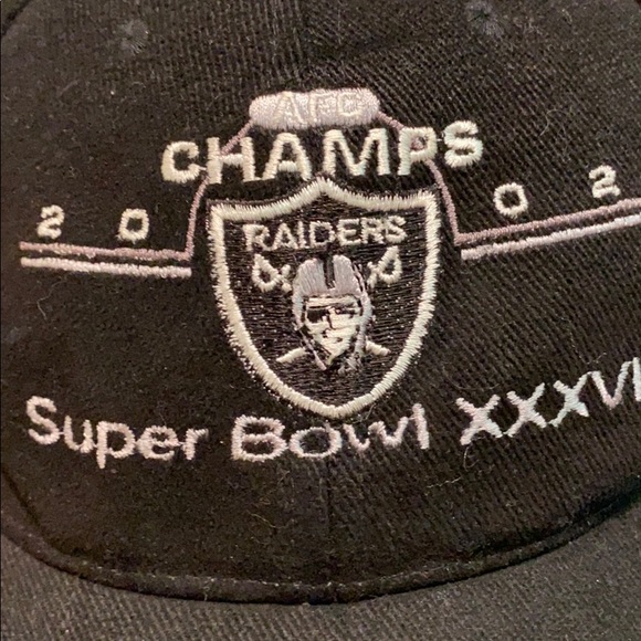 VINTAGE 2002 RAIDERS CHAMPION SUPER BOWL HAT ! - Picture 5 of 5